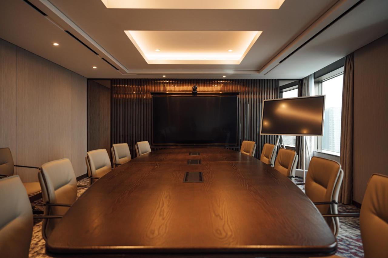 Lotte Hotel World Seoul Exterior photo A meeting room at the hotel